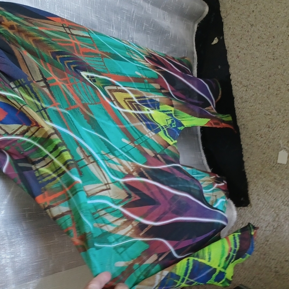 Jennie & Markis flowy Ladies dress, assymetrical hem, Sz S - Picture 4 of 7